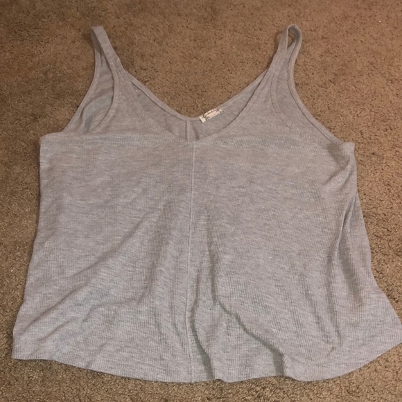Grey tank top - Picture 1 of 3